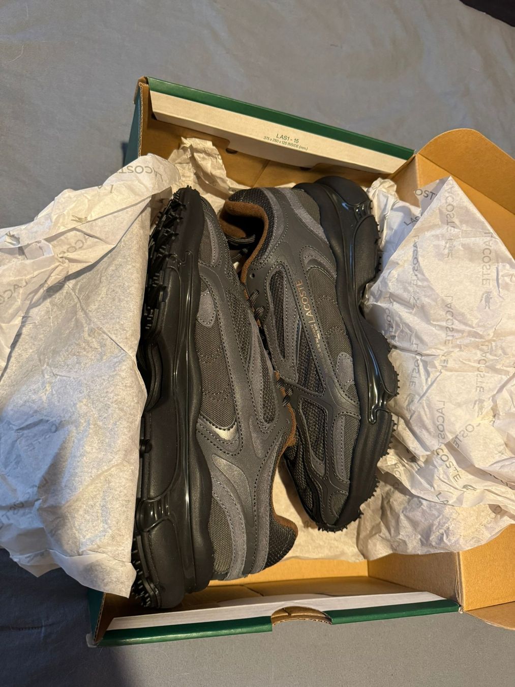 Lacoste Herrenschuhe: Lacoste L003 2K24 Grösse 44, Neu! – Neu und originalverpackt aus Laufen von Happi121 5