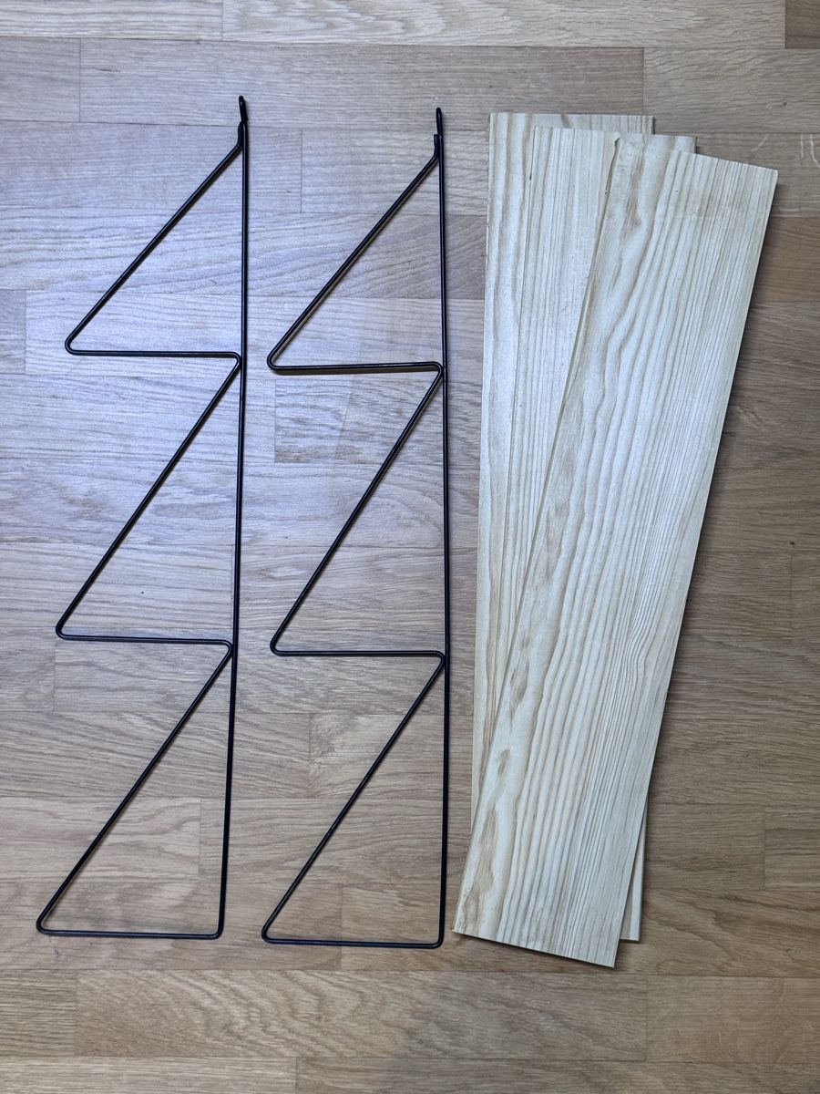 Regale: Vintage Stringregal 70er Design zum auffrischen Stringregal – Gebraucht aus Luzern von dannaddannad