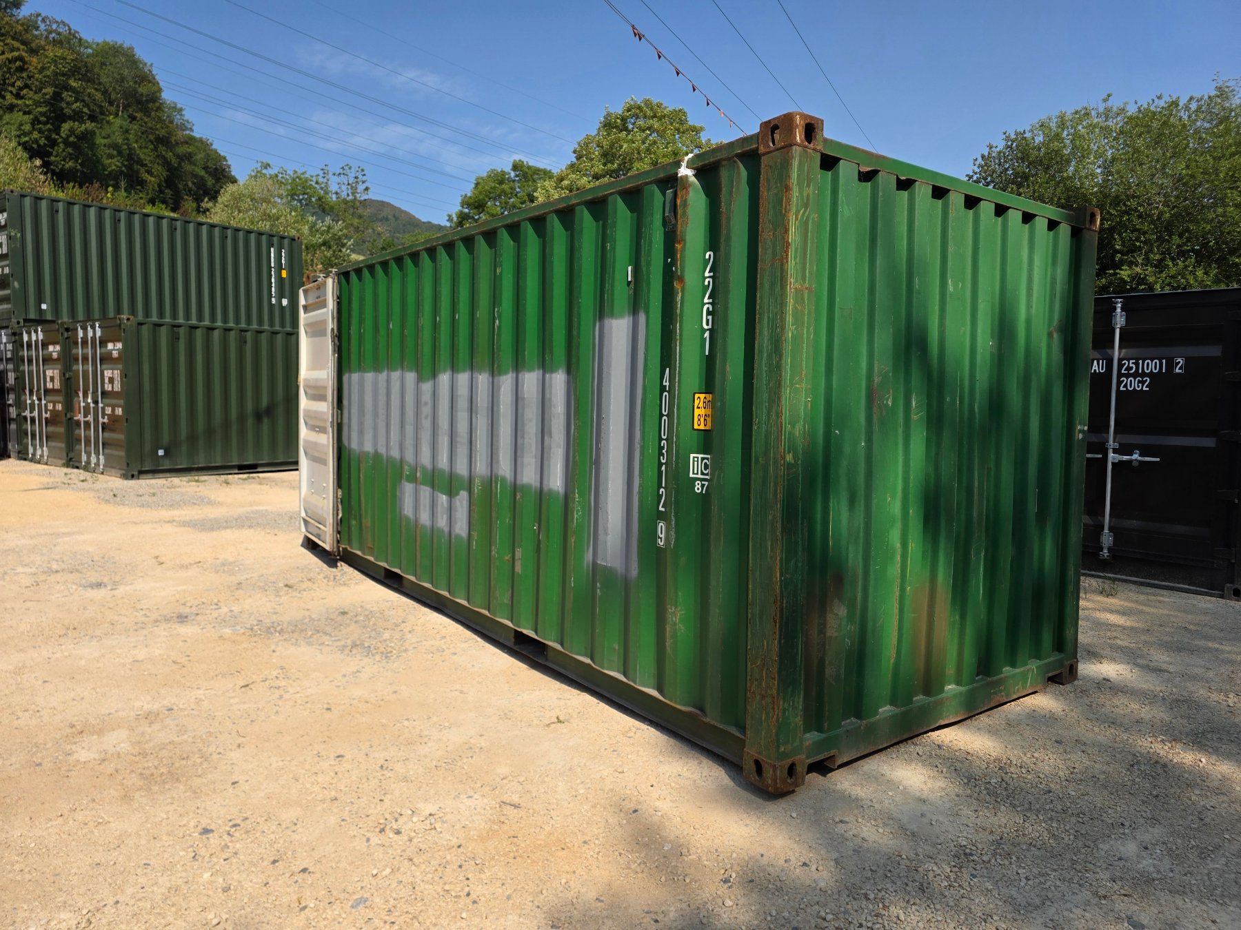 Sonstiges für Büro & Gewerbe: 20Fuss Seecontainer / Lagercontainer mit Dachschaden – Defekt aus Zofingen von CLICKENHAUS 2