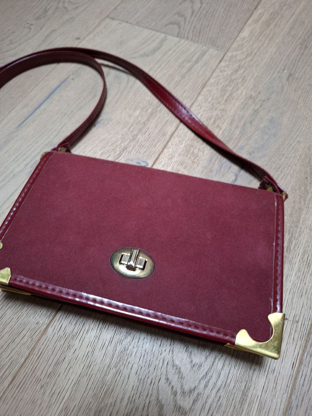 Borse da donna: vintage retro tasche dunkelrot willeder – Usato da Brienz BE venduto da Zwiback20 1