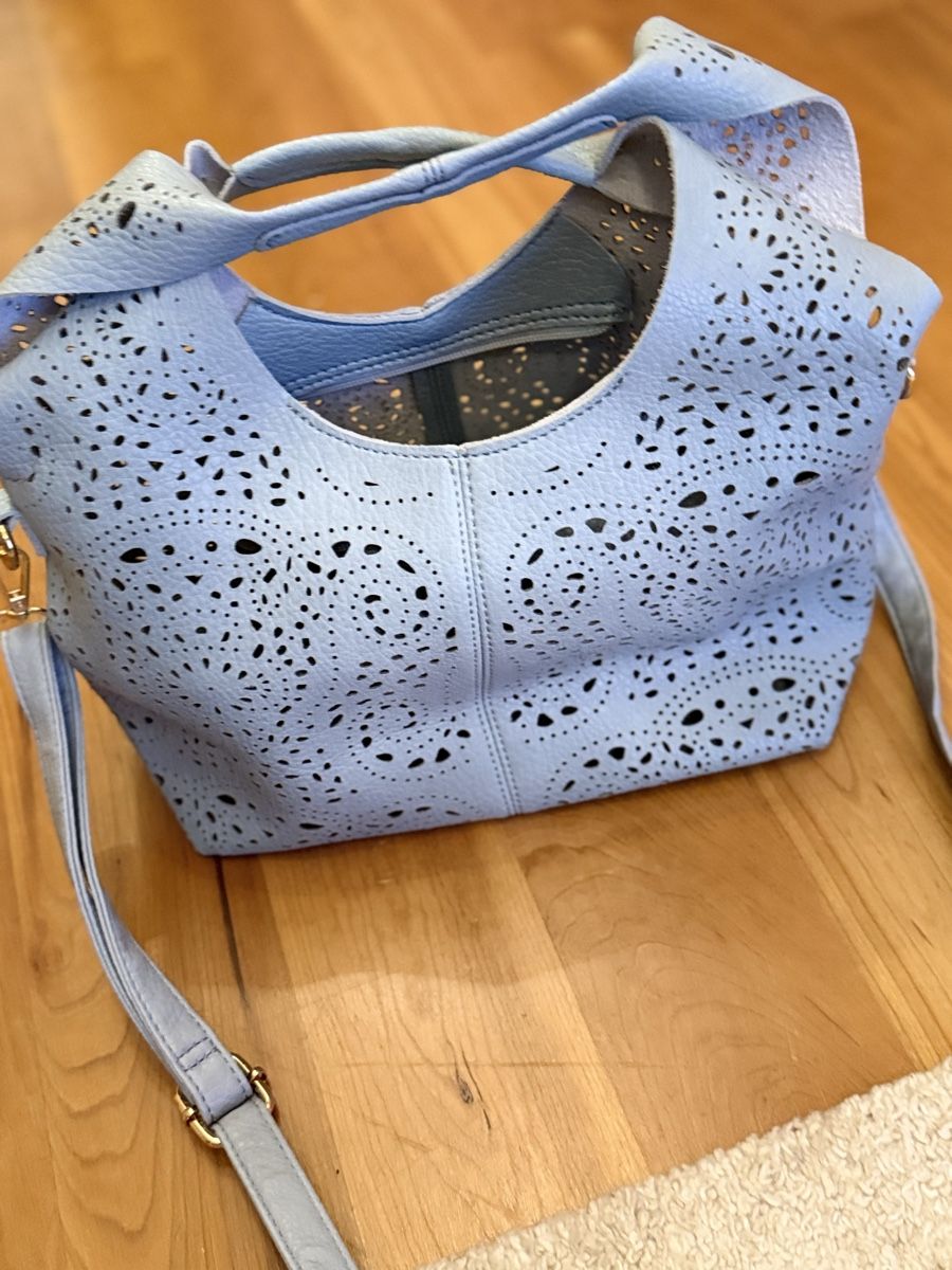 Borse da donna: Hellblaue Damen Handtasche mit Muster - Sommerlich! – Usato da Glattbrugg venduto da Toya77 1