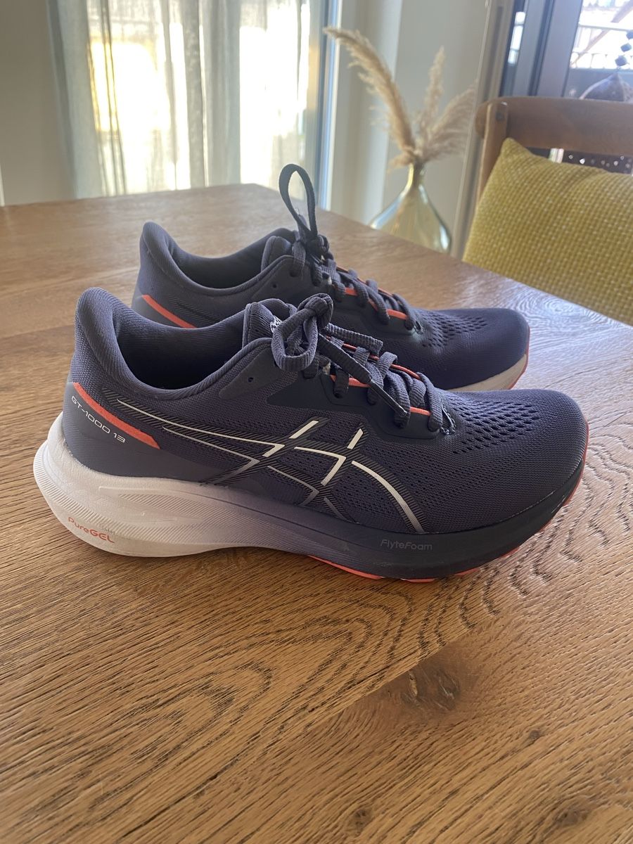 Asics Scarpe da uomo: ASICS Laufschuh – Usato da Richterswil venduto da Tschy 1