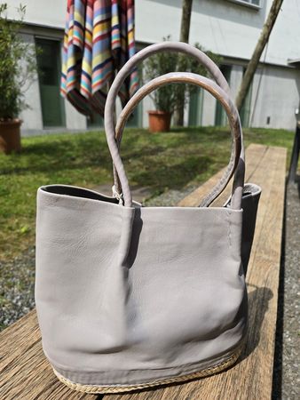 Korb: Korbtasche Leder hellgrau-ANGEBOT