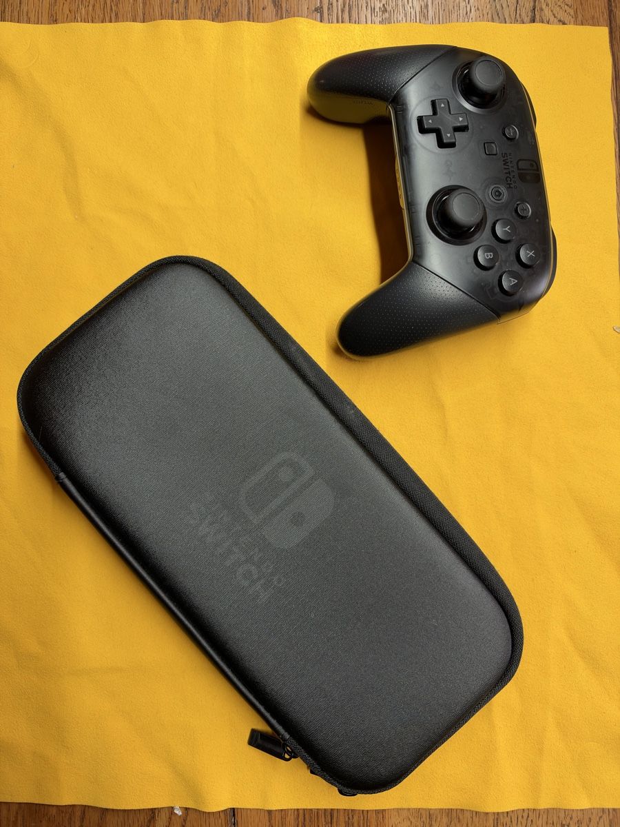 Nintendo Consoles: Nintendo Switch  – D'occasion à Richterswil par Kapell 1