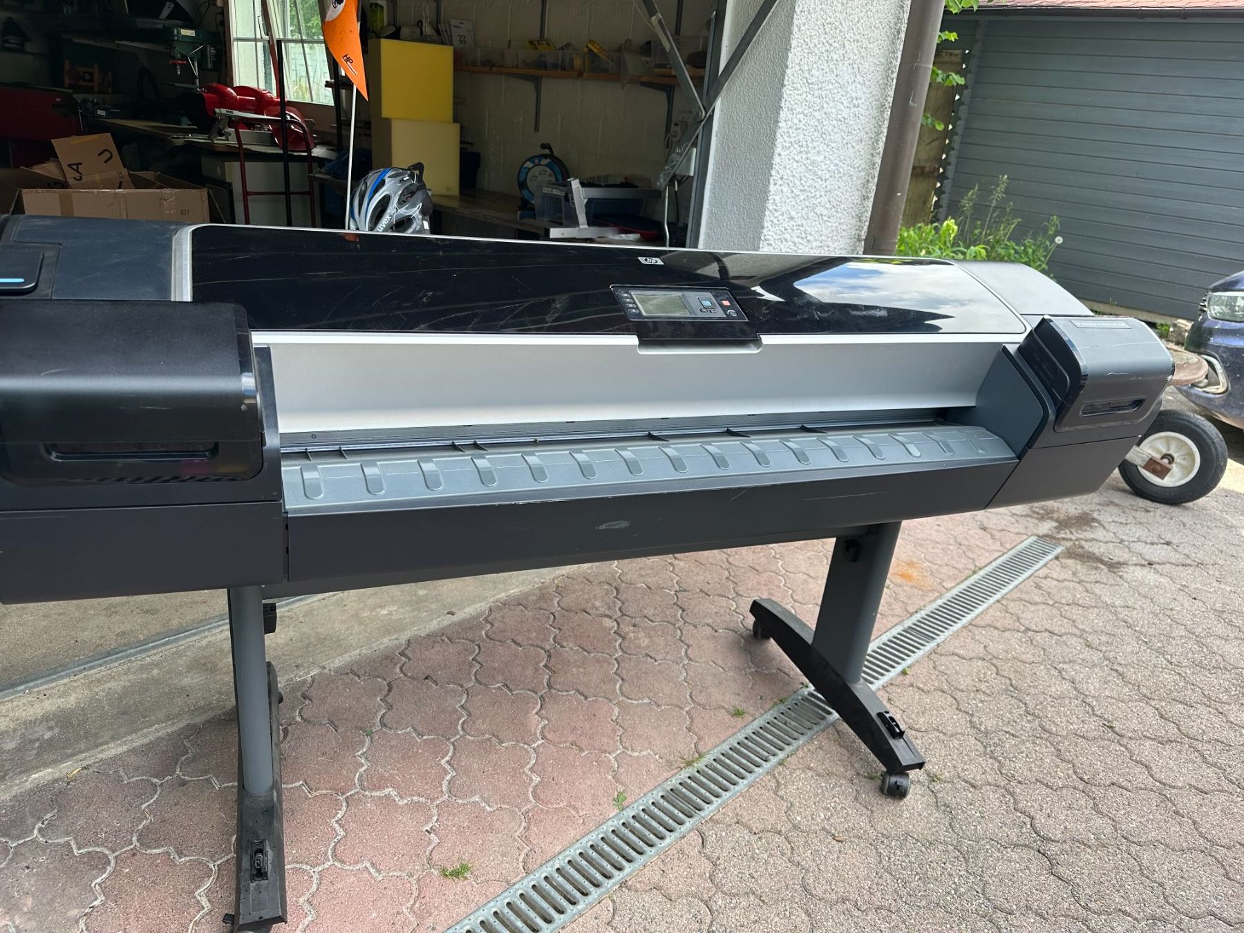 Hewlett Packard Stampanti: HP Designjet Z5200 Postscript – Difettoso da Niederlenz venduto da Ls6