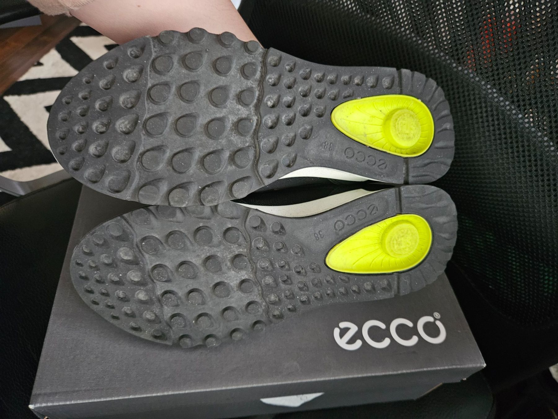 Ecco Scarpe da donna: New Ecco Exostride suede sneakers – Nuovo (secondo la descrizione) da Affoltern am Albis venduto da Katarinushka 3