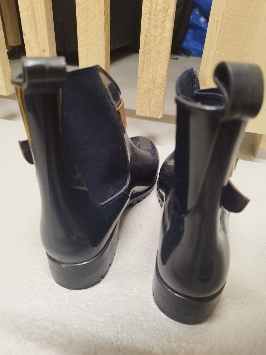 Scarpe da donna: Gummistiefel Gr. 37 – Usato da Bülach venduto da verasara 1