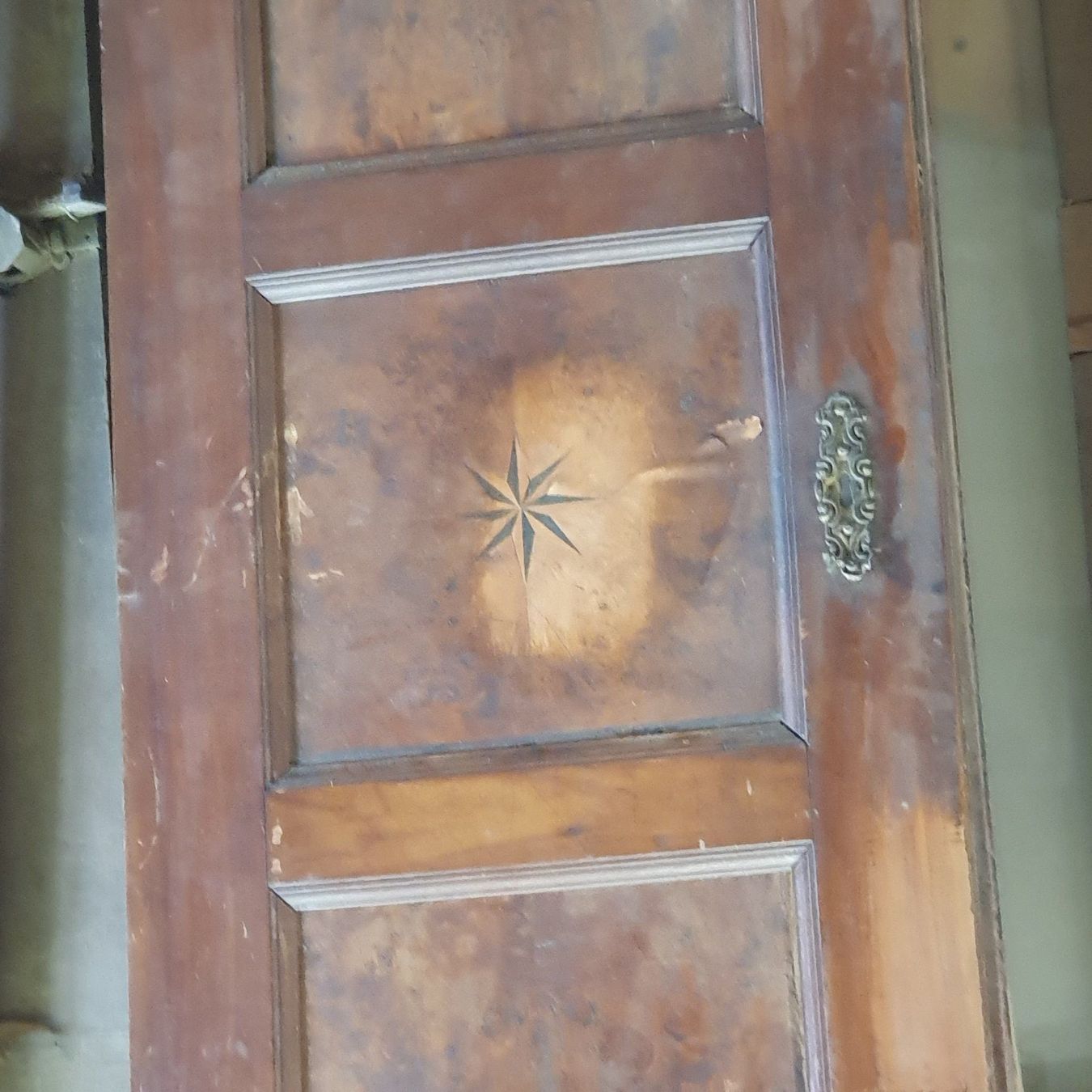 Articoli in legno: Altholz – Usato da Ittigen venduto da jea_285k 1