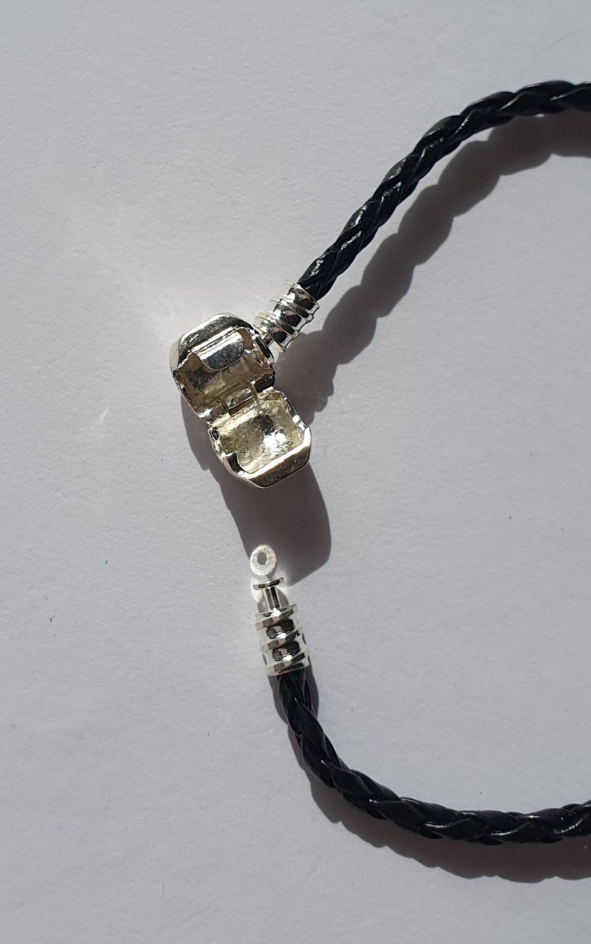 Bracciali & Braccialetti: 3 Armbänder mit Clipverschluss – Nuovo e nell'imballaggio originale da St. Margarethen TG venduto da Schachmatt 2