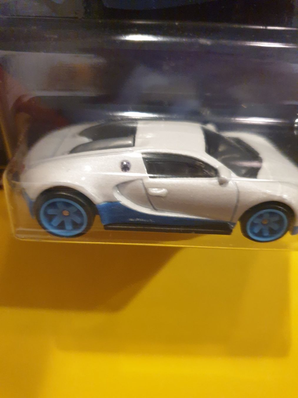 Hot Wheels Modellautos: Hot Wheels BUGATTI VEYRON – Neu und originalverpackt aus Oftringen von Rotor 4