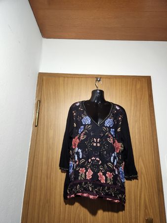 Haut  Desigual XL noire imprimé floral - 