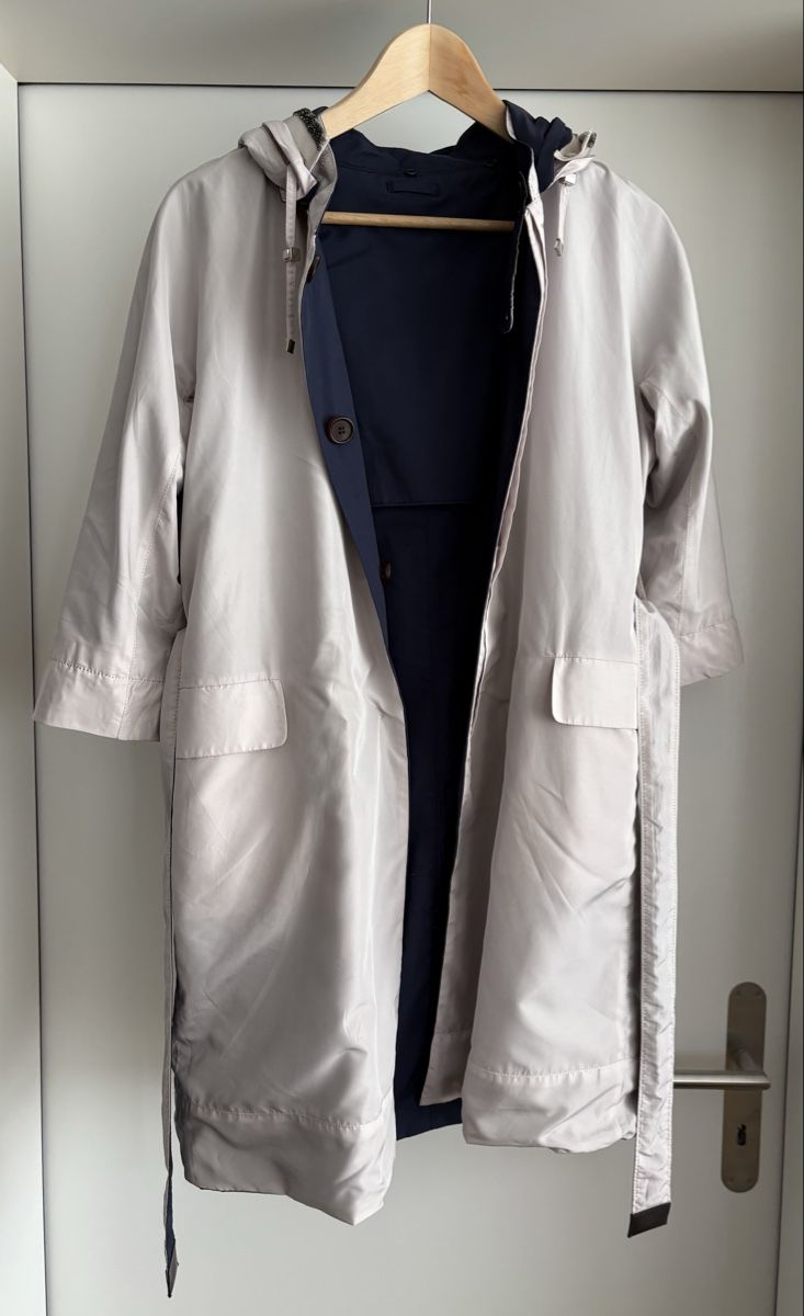 Cappotti: S MaxMara Reversible Raincoat - Grey & Navy - Size M – Usato da Zürich venduto da ron_t88f 8