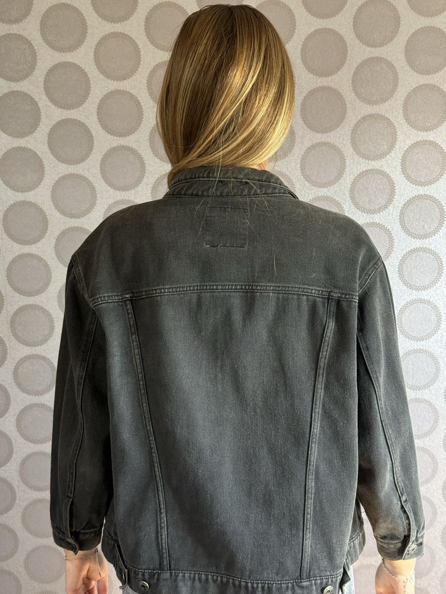 Pull&Bear Giacche: Pull&Bear schwarze Jeansjacke in grösse M – Usato da Boppelsen venduto da giu_r7mj 1