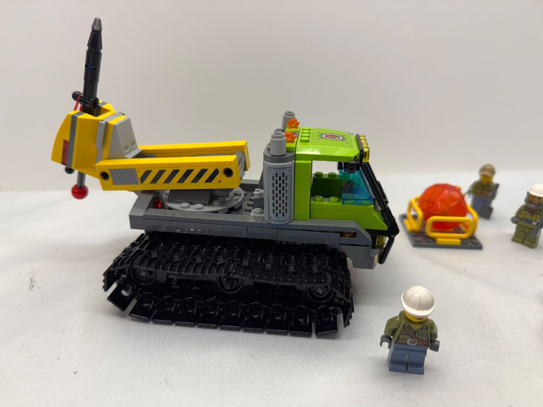 Lego Kit di costruzioni: Lego City 60122 - Volcano Crawler / Vulkanraupe – Usato da Burgdorf venduto da Pistar 4