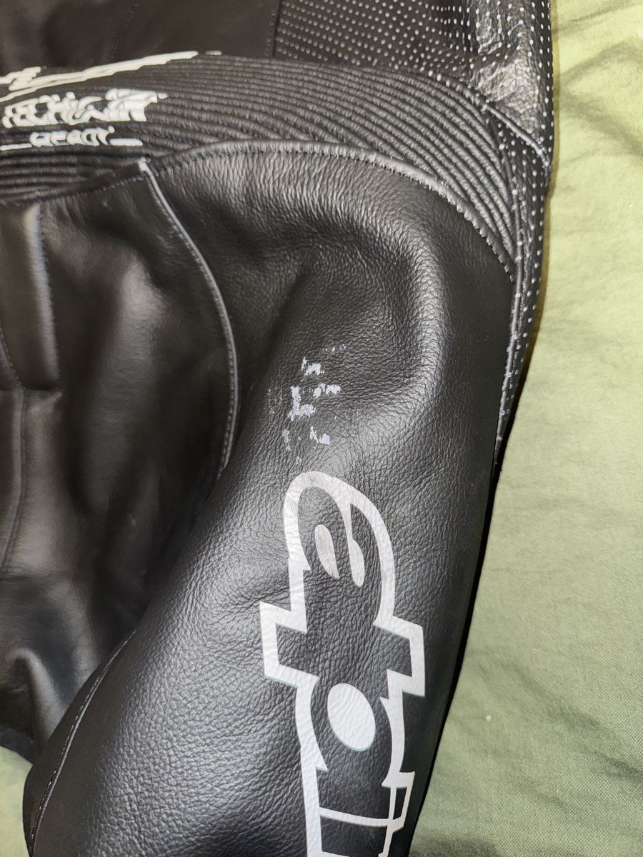 Alpinestars Jacken: Alpinestars Motorrad kombi einteilig  – Gebraucht aus Grosshöchstetten von Tobias.David 3