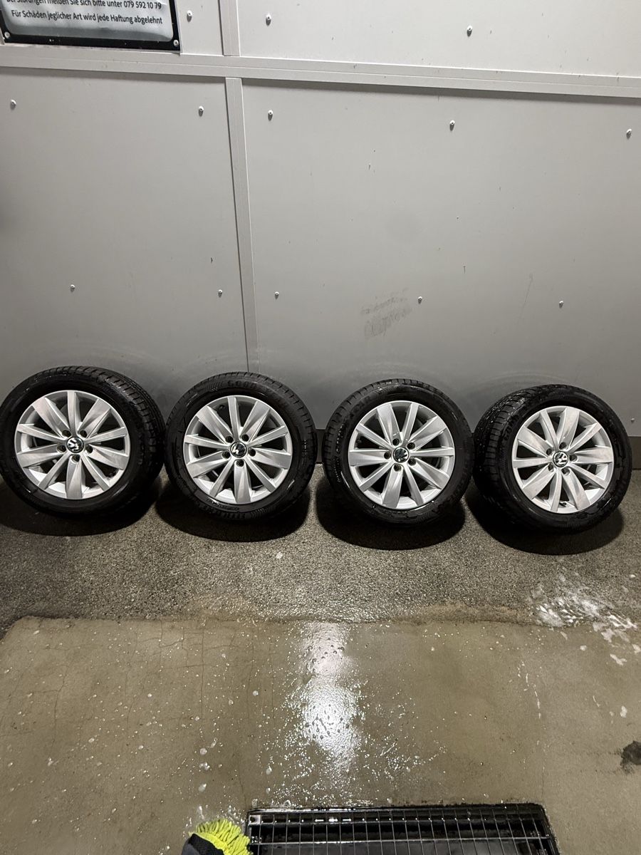 Volkswagen Cerchioni: VW Felgen – Usato da Rotkreuz venduto da iljazi01 1