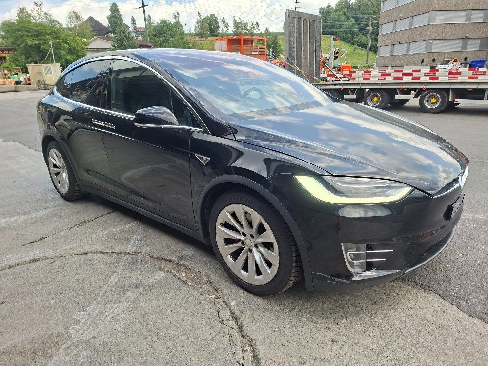 Tesla Automobili: Tesla Model X Performance P100D AWD schwarz mit AHK – Usato da Malters venduto da kadett1978