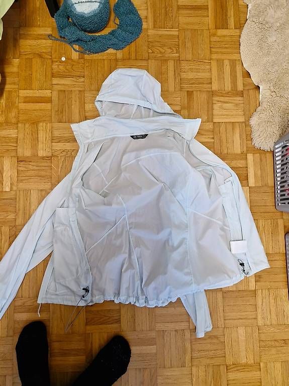 Giacche: Arc'teryx Nodin Jacket Damen – Usato da Biel/Bienne venduto da mor_x958