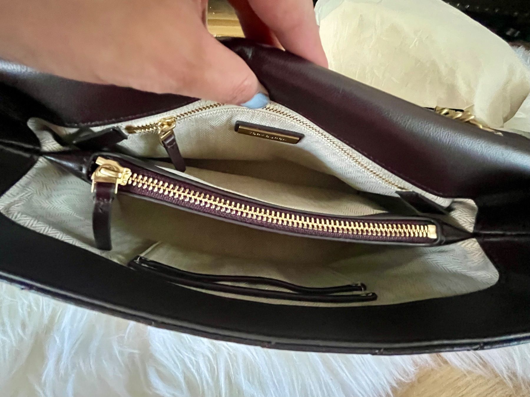 Tory Burch Borse da donna: Tory Burch Handbag - Convertible Shoulder/Crossbody – Nuovo (secondo la descrizione) da Arbon venduto da chu_s85c 3