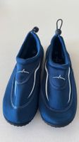 Badeschuhe blau Gr 36