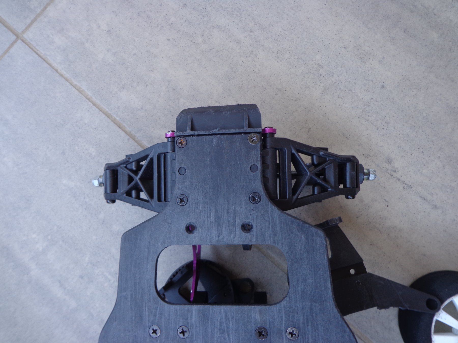 HPI RC Kits de montage: HPI Sprint Chassis + Teile – Défectueux à Camorino par Dibi7 7