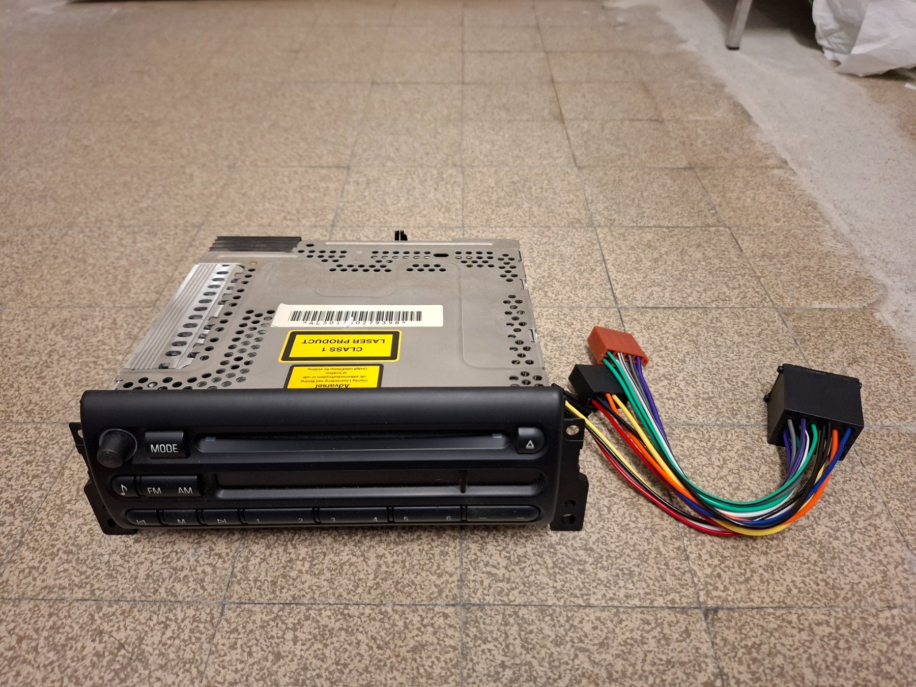 Systèmes audio & multimédias: Autoradio / CD-Player CD53 R 50 – D'occasion à Bern par NiklausN 1