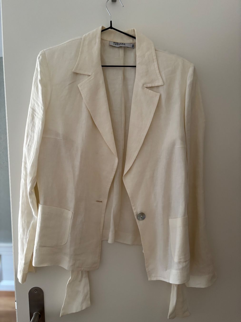 Jacken: Veste blanche, taille M – Gebraucht aus Neuchâtel von Zoilab