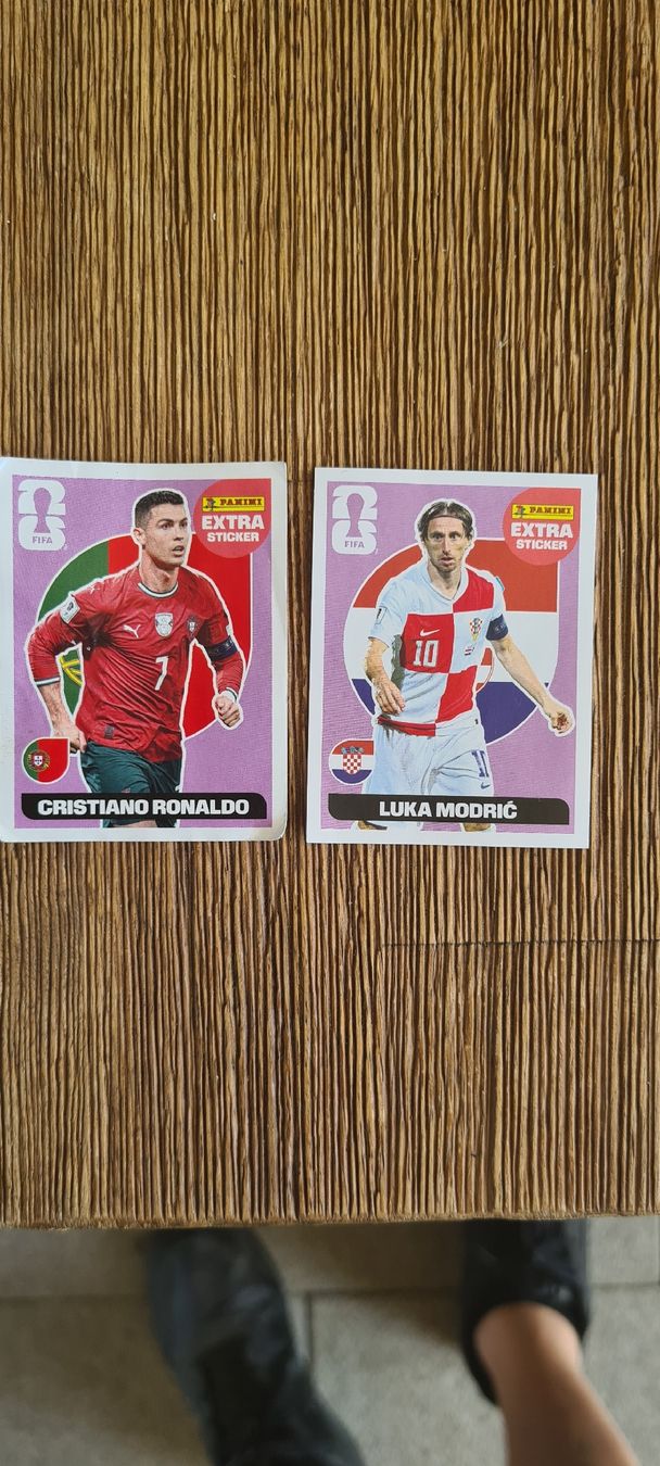 Panini Carte collezionabili: EXTRA PANINI RONALDO/MODRIC PINK – Nuovo (secondo la descrizione) da Bonaduz venduto da holly13