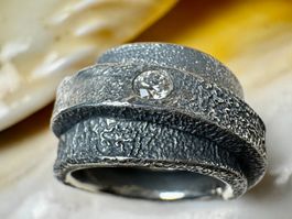 ✨ Auktion ab CHF 1.– | Fabelhafter Ring | Handgefertigt