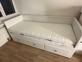 Tagesbett mit Bettkasten weiss 160x200cm guter Zustand