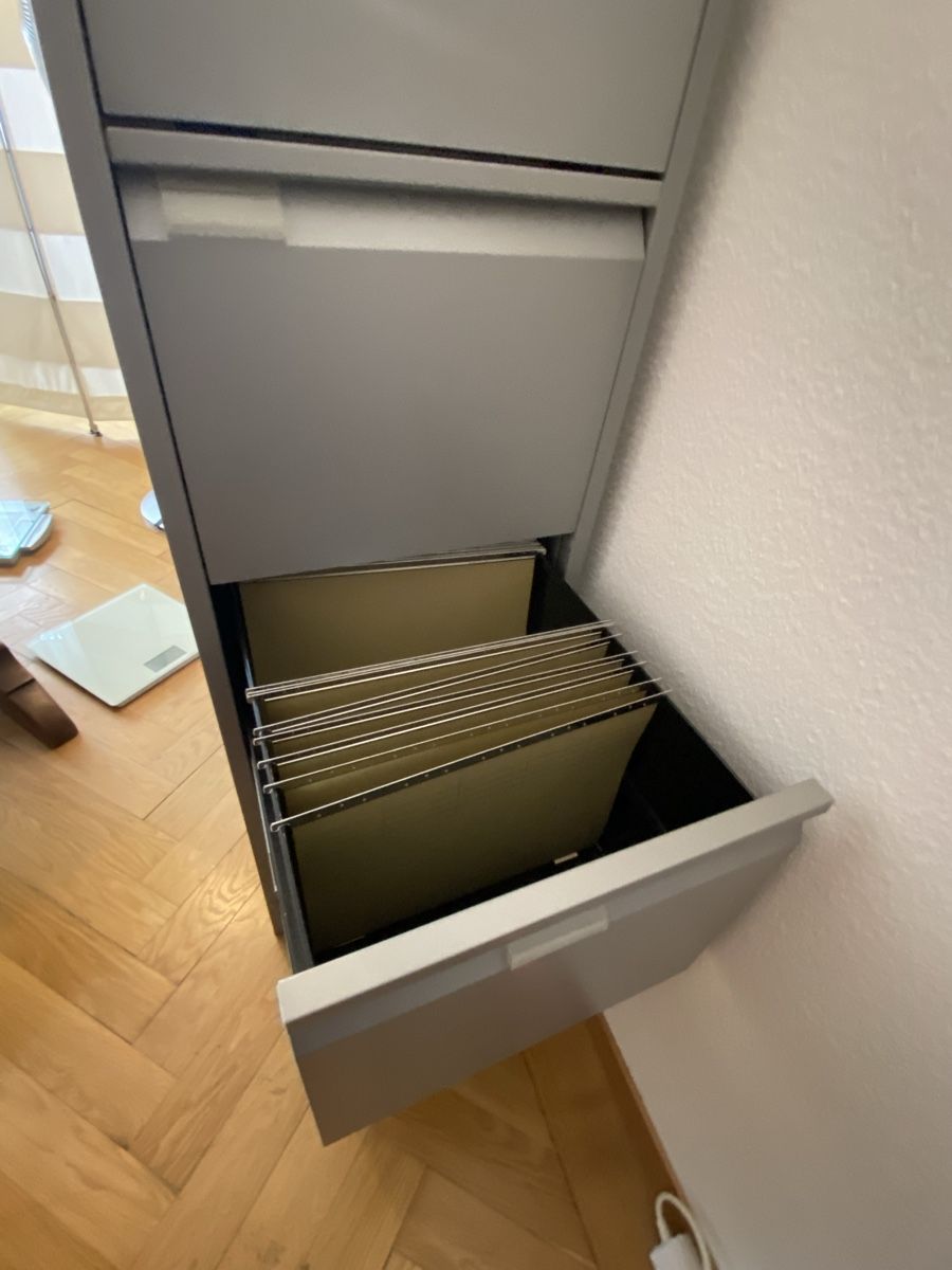 Armadi: Bisley Aktenschrank grau  – Usato da Bern venduto da Violettaline 2