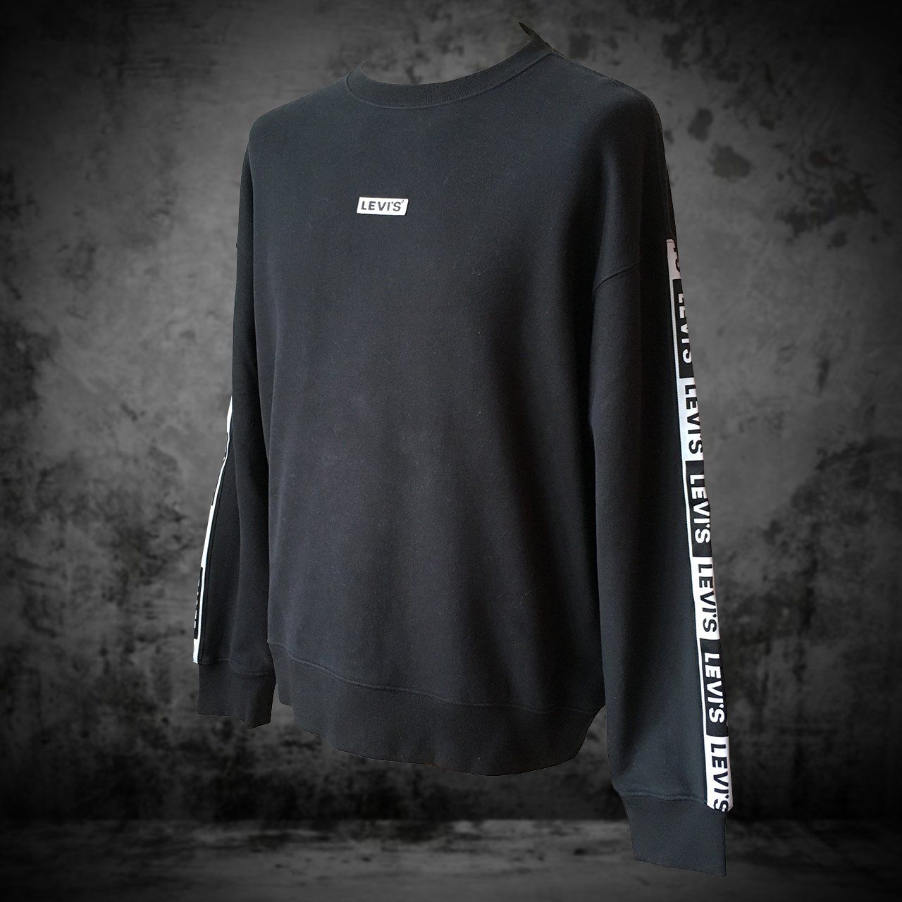 Levi's Pulls & Sweat-shirts: Pull Levis Relaxed Black Men L – D'occasion à Genève par ang_7j7j