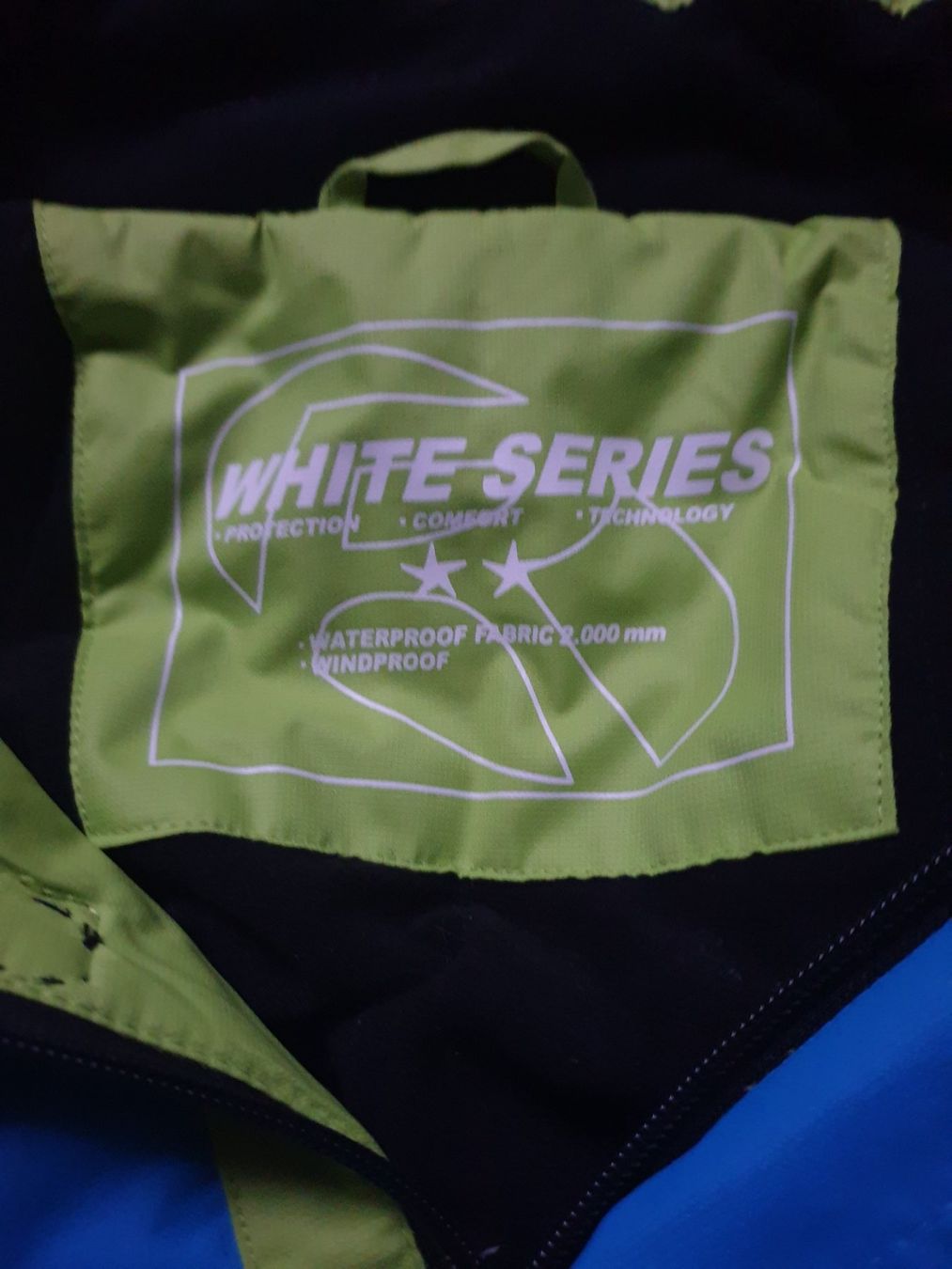 Jacken & Mäntel: Warme Winterjacke Gr. 122, grün/blau – Gebraucht aus Wettingen von tg_sd 4