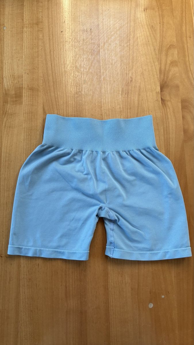 Teveo Leggings: Teveo Timeless Shorts – Neu (gemäss Beschreibung) aus Bern von jojoo.e
