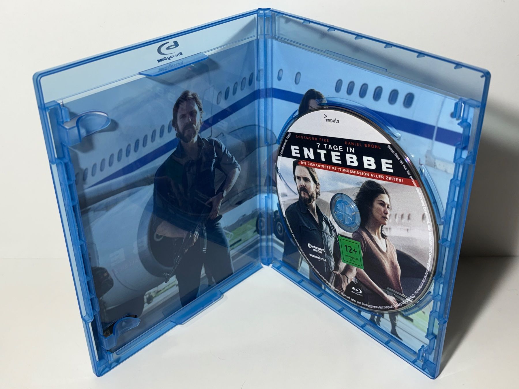 Tous les DVDs: 7 Tage in Entebbe Blu Ray – D'occasion à Wilderswil par Sstriker 2