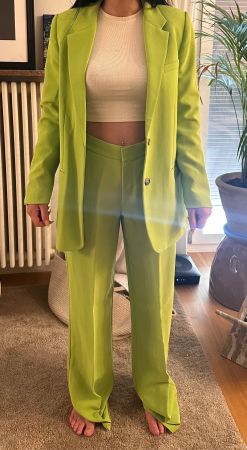ZARA Hosenanzug Set Neongrün – Blazer & Hose Gr. S