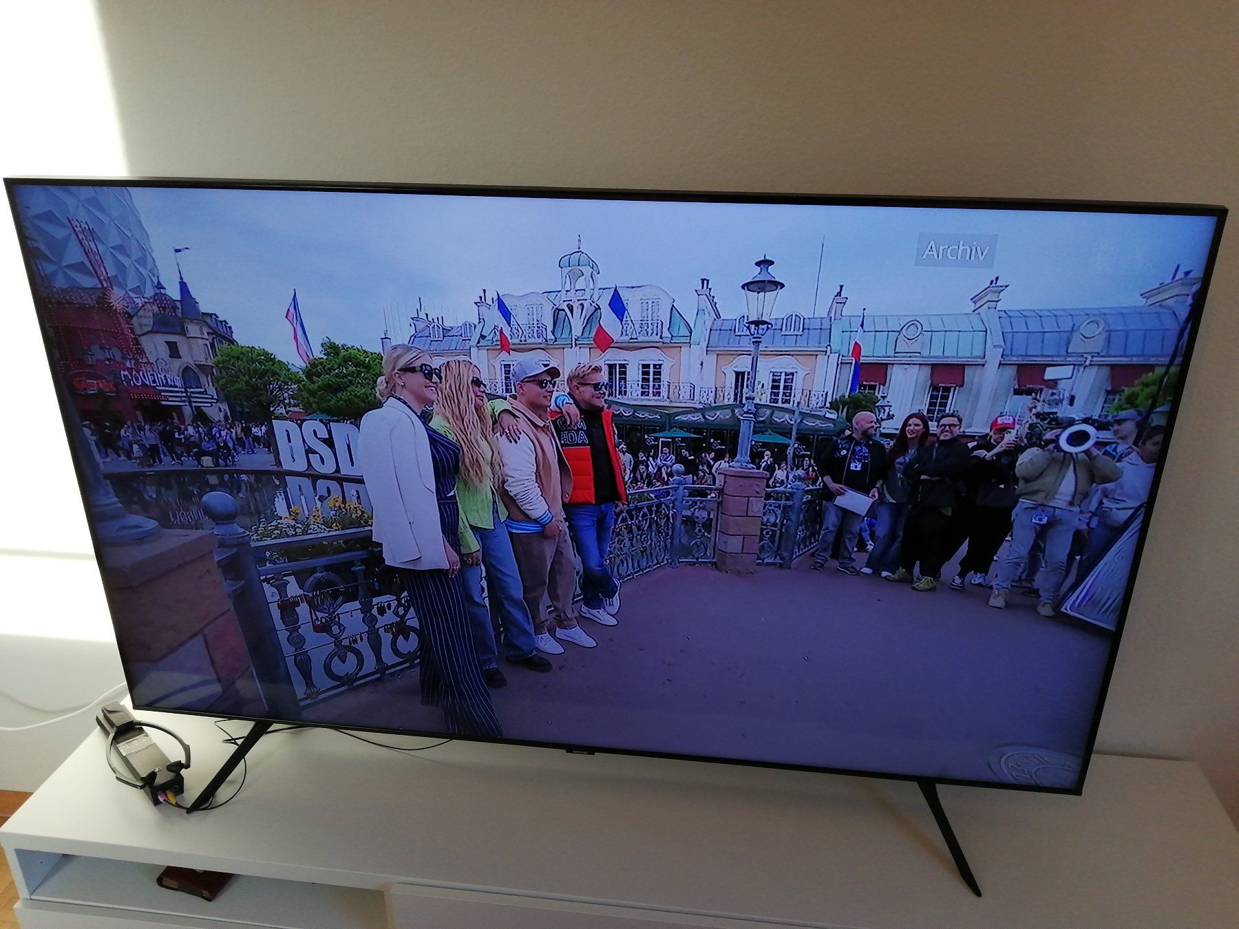 Samsung Televisori: TV Samsung- QLED 65" – Usato da Bern venduto da sim_8y66 1