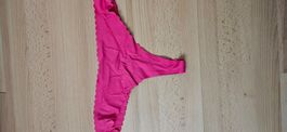 String comme neuf porté 1X  (b)