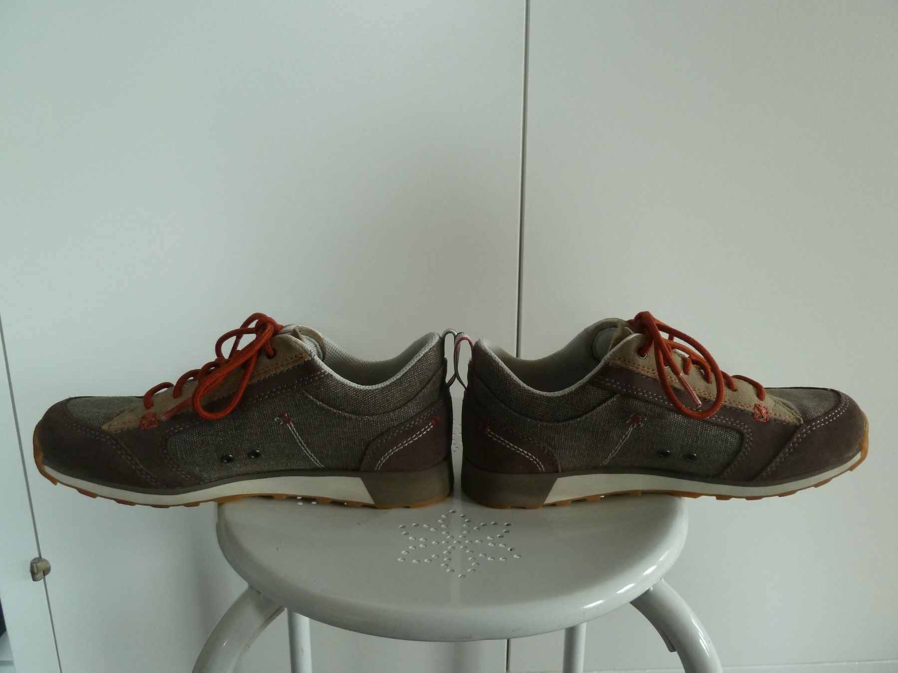 Dolomite Scarpe da donna: DOLOMITE Cinquantaquattro 54 Duffle Freizeitschuhe Gr. 36 – Usato da Niederscherli venduto da lama8567 6