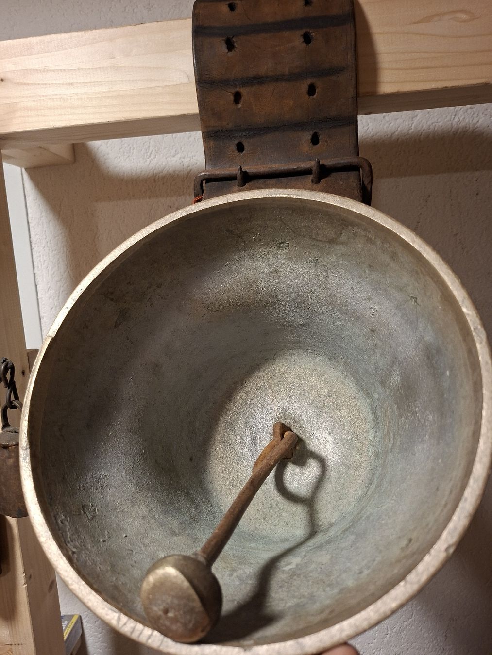 Glocken & Treicheln: Tanner Glocke – Gebraucht aus Eggiwil von Jennisweid 5