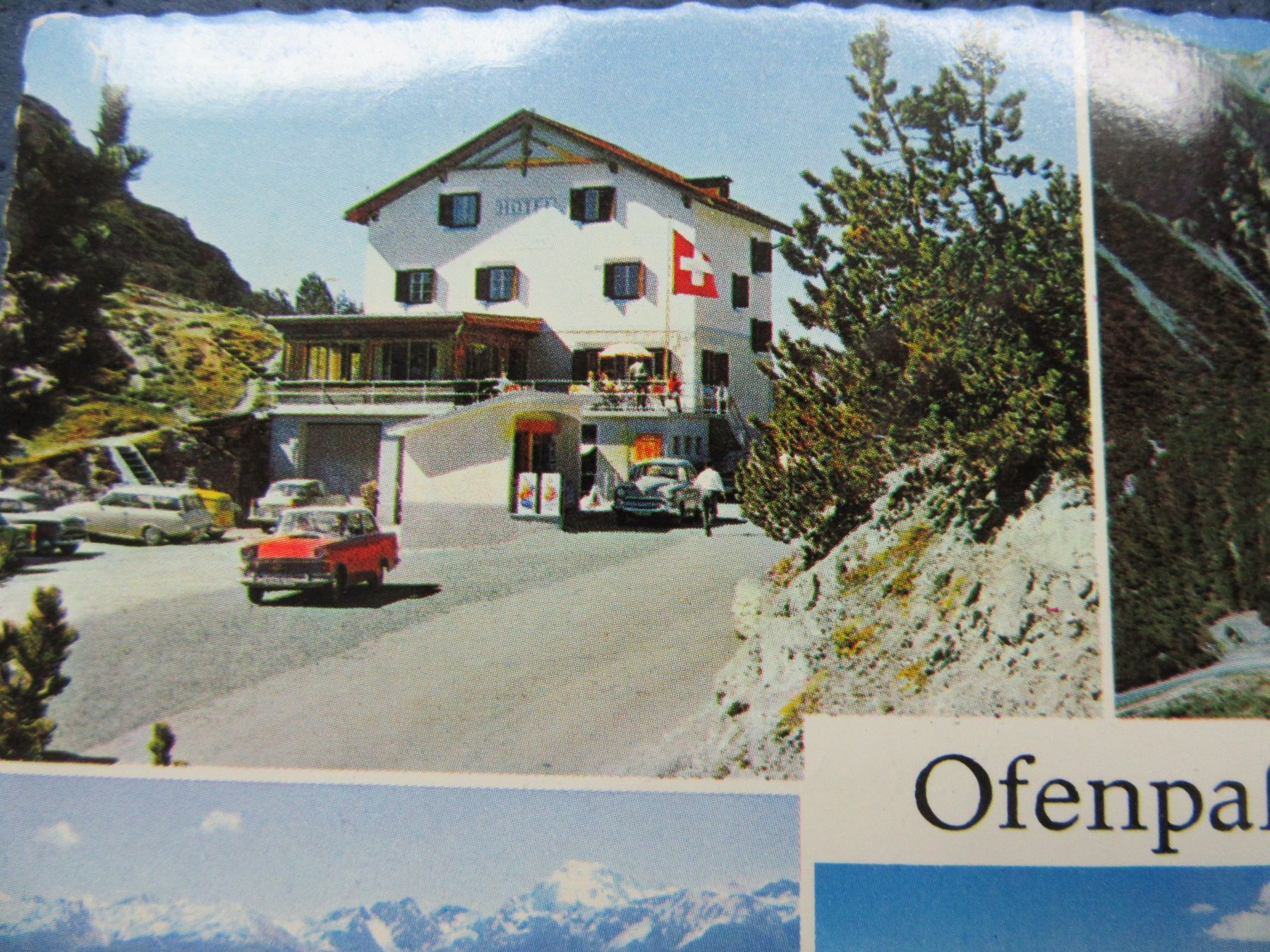 Cartoline postali: OFENPASS PASSHÖHE TANKSTELLE OLDTIMER AUTOS AK GR – Usato da Ettingen venduto da Hausi4711 1