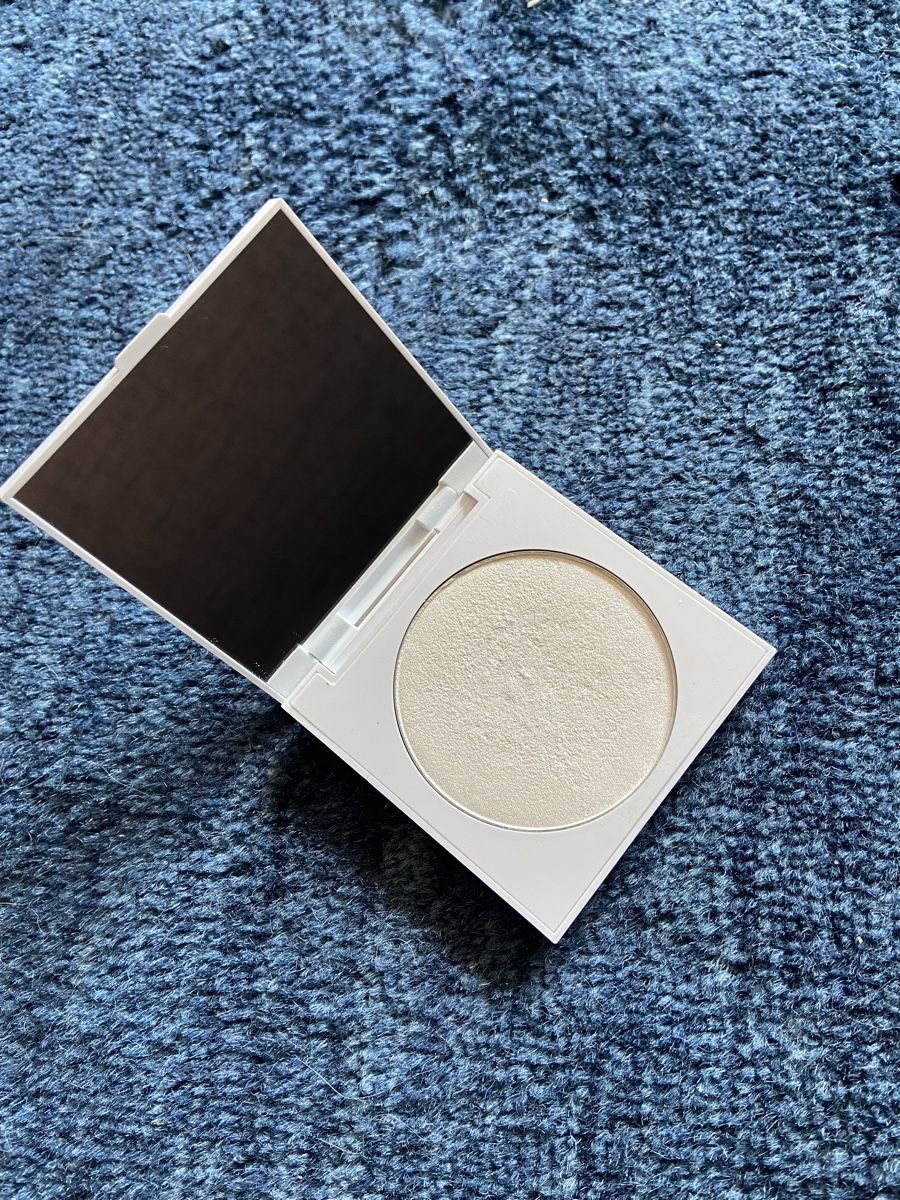 ColourPop Make-up: Highlighter Colourpop clair – Usato da Veyrier venduto da sosozizou 1