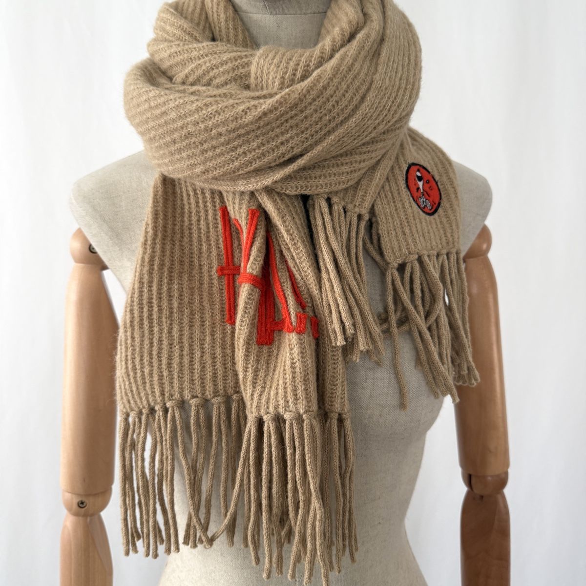Princess goes hollywood Foulard & Sciarpe: PRINCESS GOES HOLLYWOOD Peanuts Scarf – Nuovo (secondo la descrizione) da Freienbach venduto da Avviivva_Shop 1