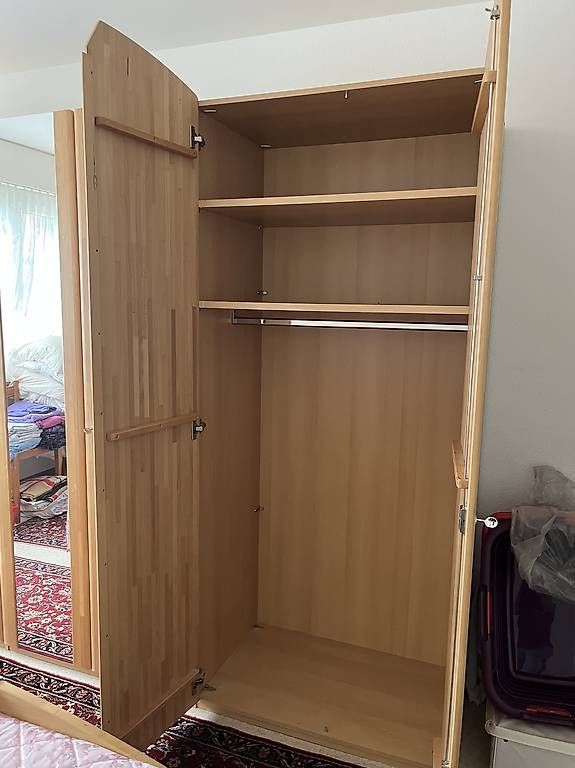 Armadi: Grosser Schrank – Usato da Lyss venduto da malenkji 1