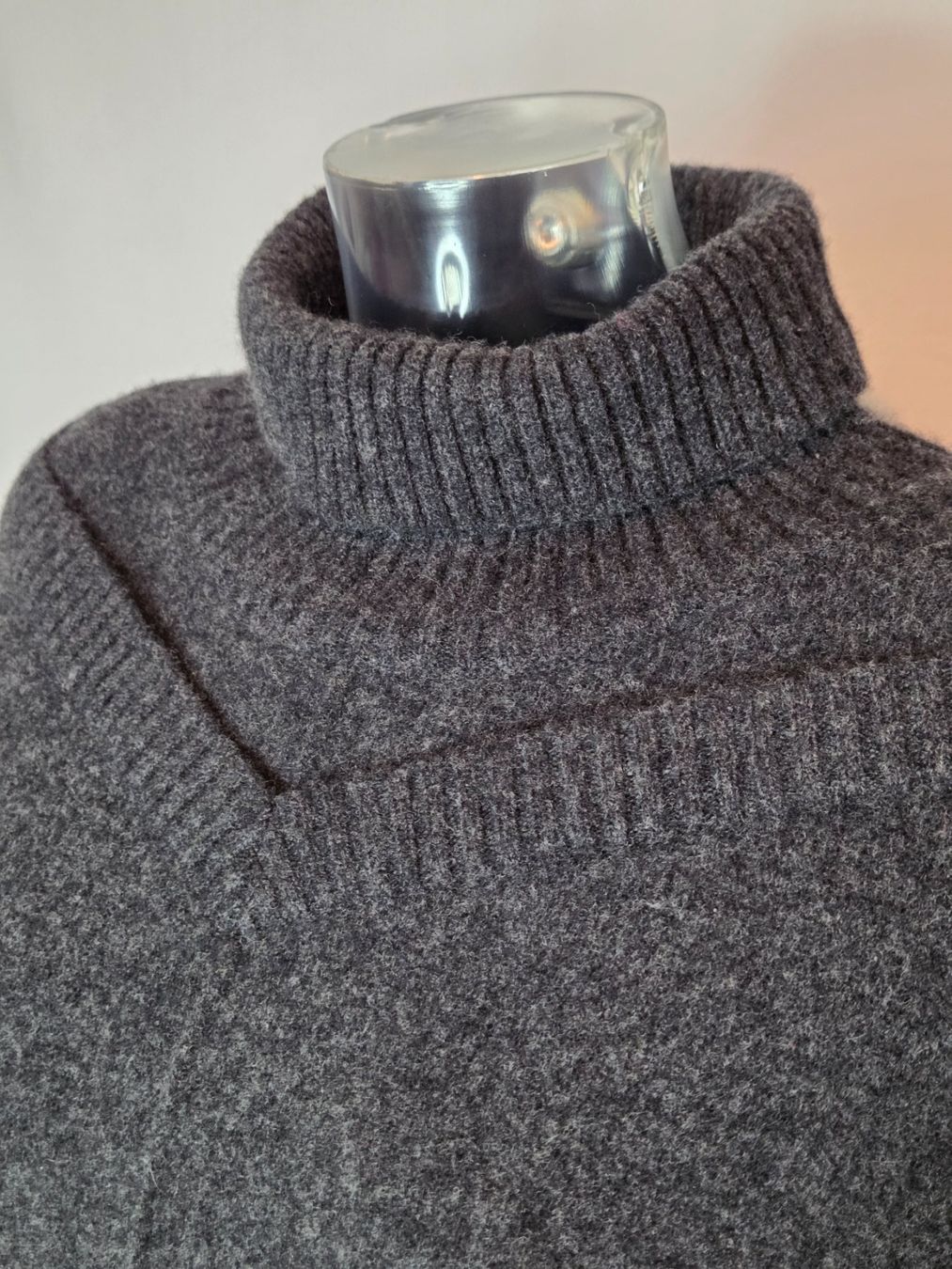 Maglioni & Felpe: Each Other Paris Woll Rollkragenpullover - M/L – Usato da Bern venduto da SecondSpirit 4