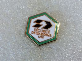 Ansteckpin 233: Securite