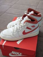 Nike Air Jordan 1 Mid SE Dune Red Gr. 40 / UK 6