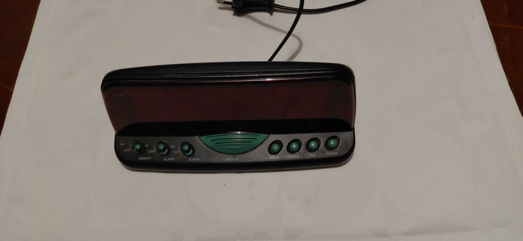 Sveglie: Retro LED Wecker funktioniert tadellos – Usato da Gretzenbach venduto da Uli1980 1