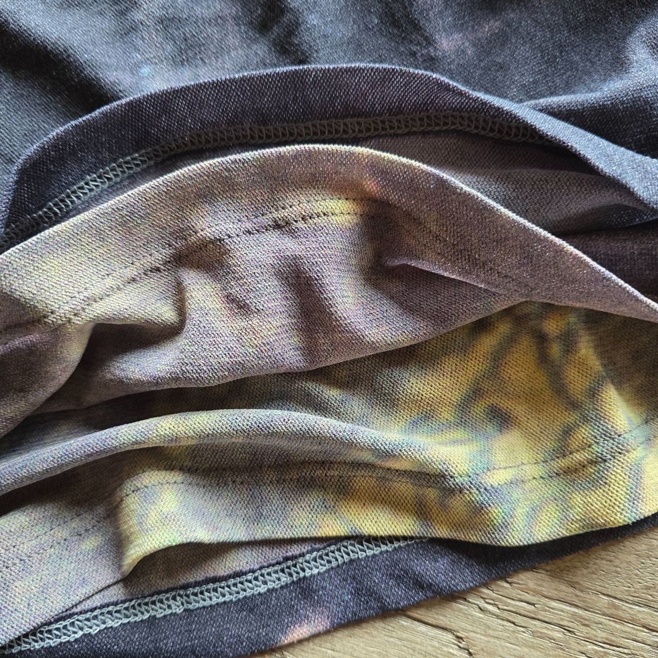 Nile Maglioni & Felpe: 🐸 NILE PULLOVER TOP BLUSE MIT SCHÖNEM ALLOVER  PRINT L – Nuovo (secondo la descrizione) da Môtier (Vully) venduto da Frogs 2