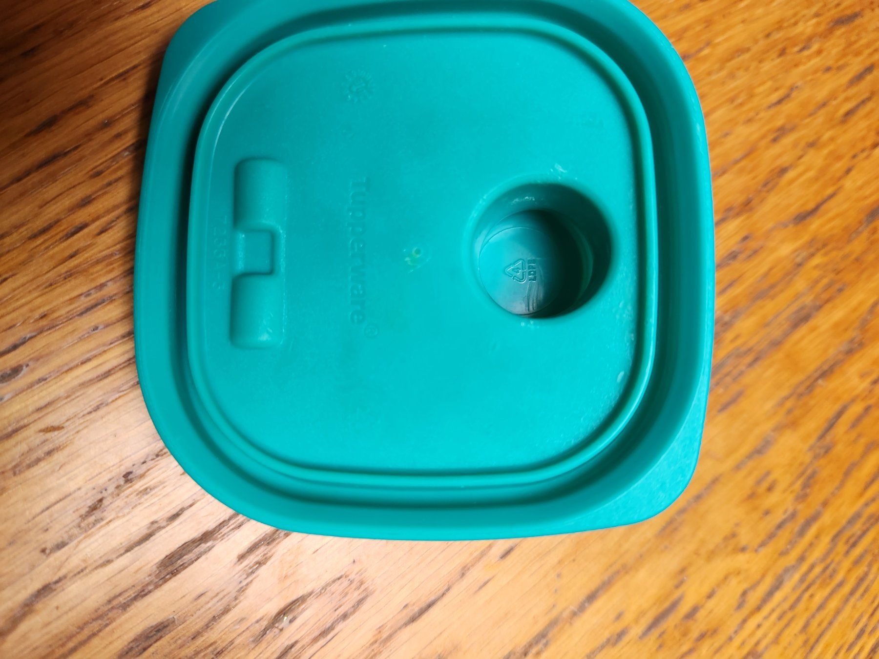 Tupperware Contenitori & Simili: Tupperware  kleiner Slim Krug mit Massen – Usato da Gstaad venduto da Meiel2020 4